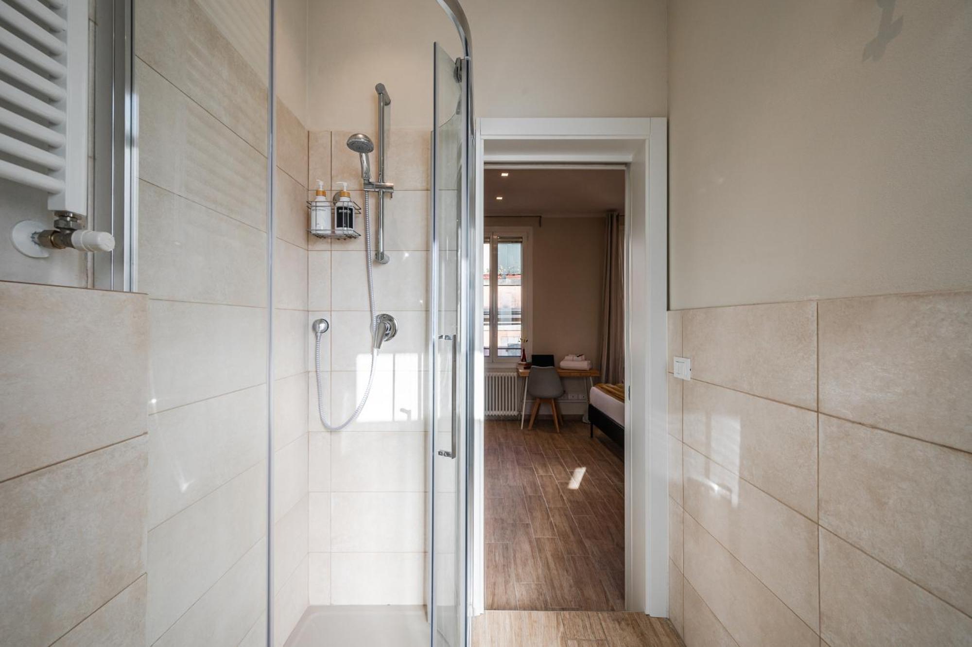 Sui Tetti Di Bologna Centro, Casa Dei Colori Apartment Bagian luar foto
